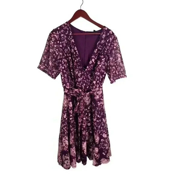 Lane Bryant Faux Wrap Dress Floral Lace Mini Fit and Flare Size 16 NWT - Picture 3 of 8